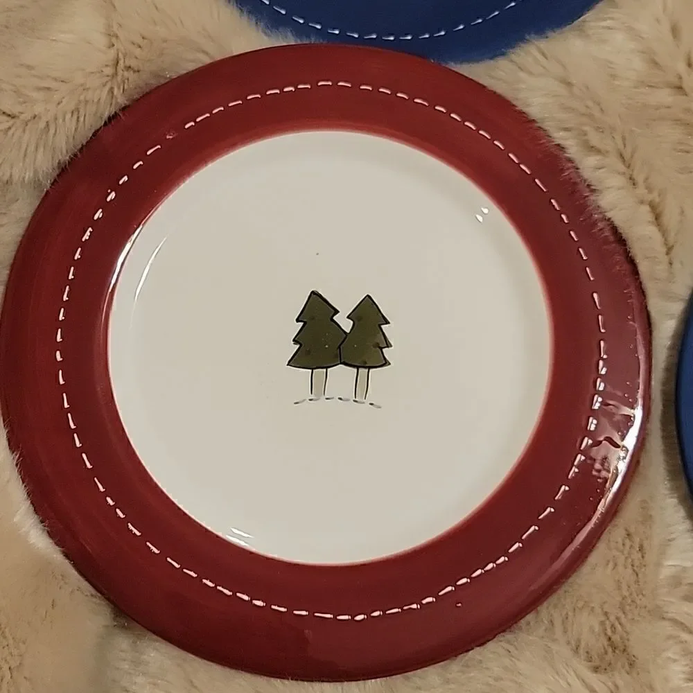 SET OF 4 WINTER APPETIZER PLATES